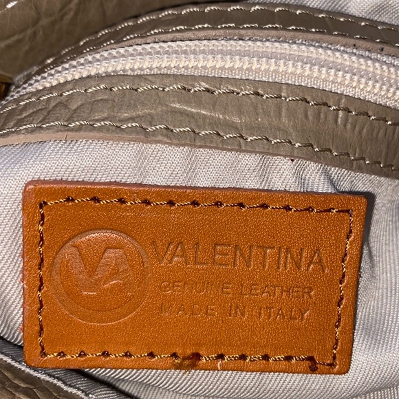 Valentina Genuine Leather Taupe Croc Embossed Crossbody Purse-Made in Italy - Picture 11 of 15